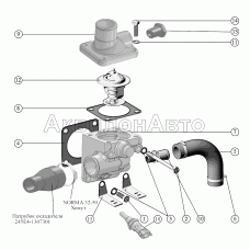Установка корпуса термостата.
